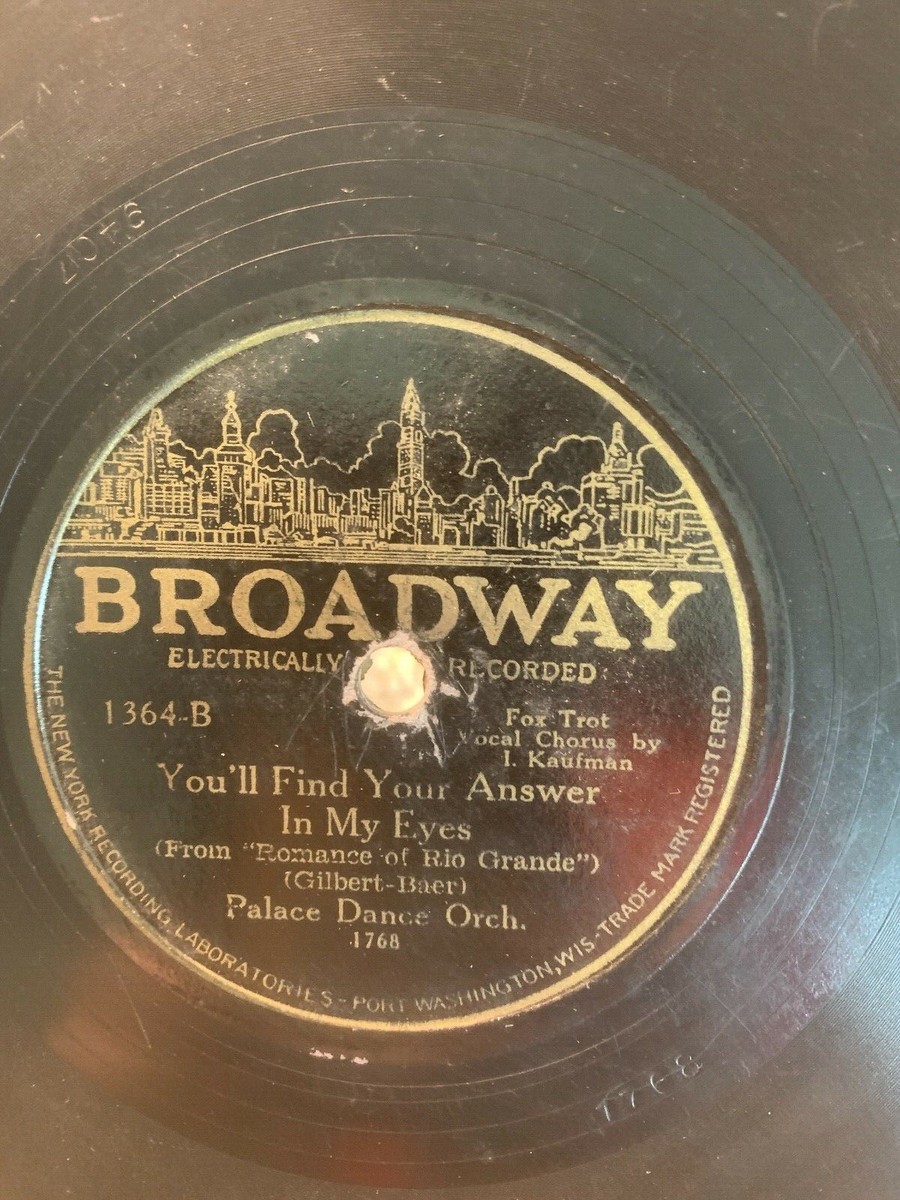 Live on Broadway［カセット］ s-l1200.jpg