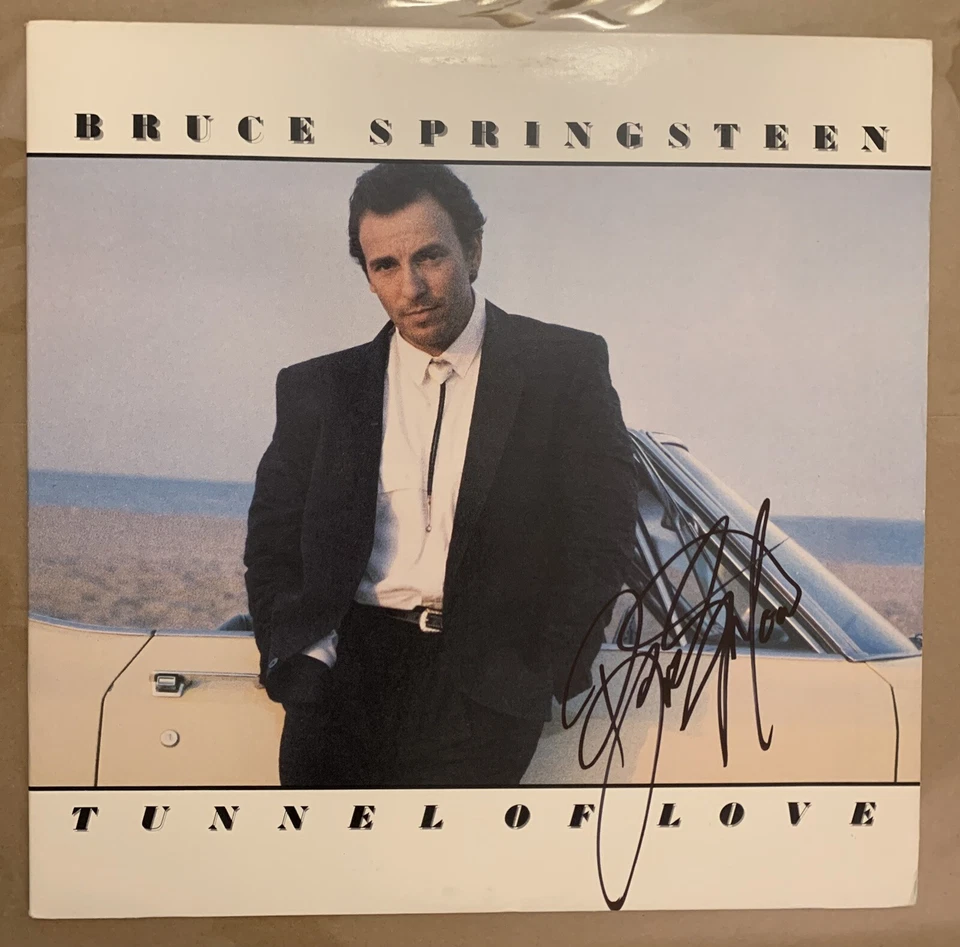 Bruce Springsteen Signed Tunnel Of Love album - Image 2 of 4