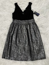 MAX and CLEO Dress Sz 6 Black Silver Gray Metallic Formal Party Evening Holiday