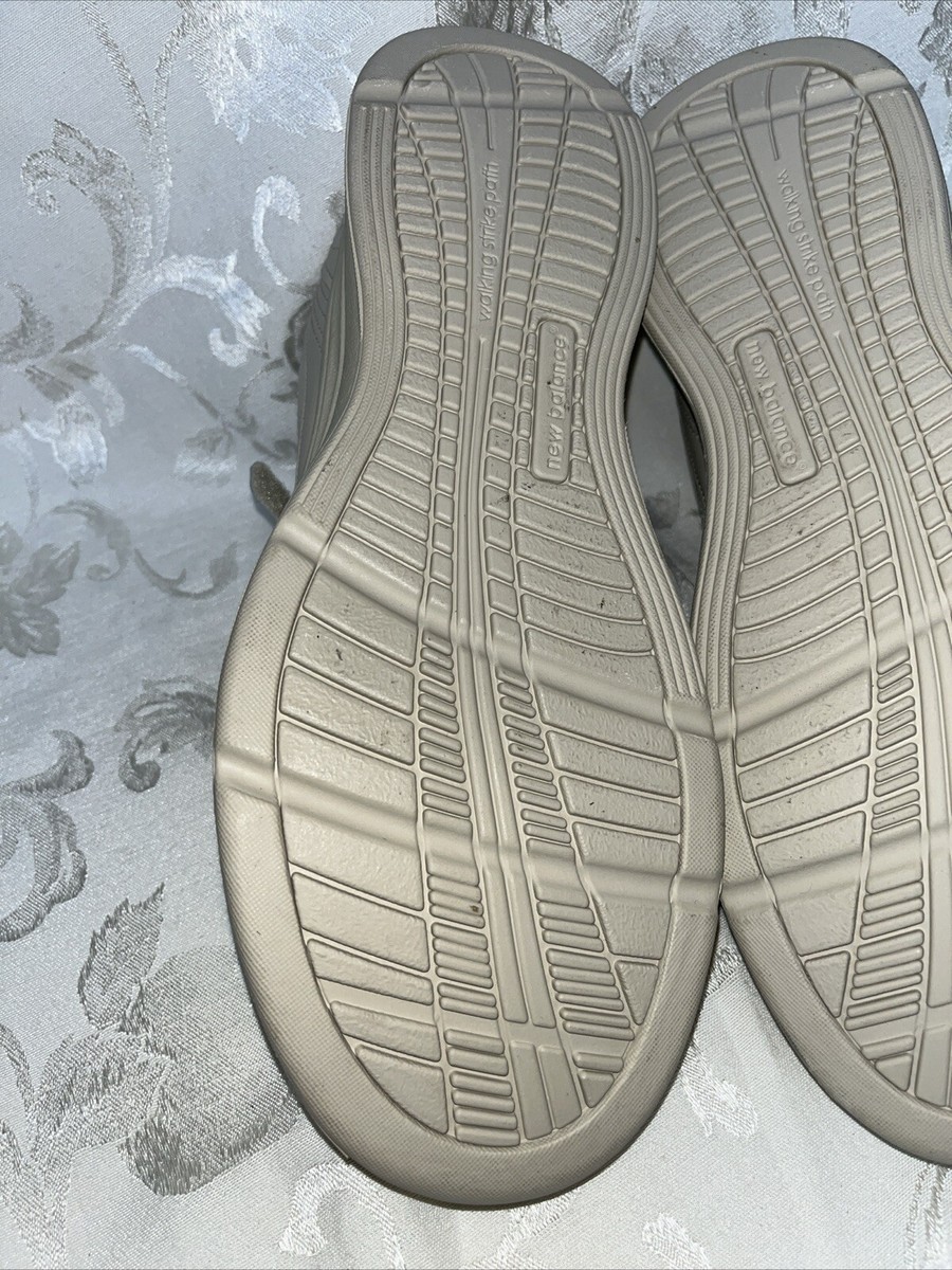 New Balance 577 Men Walking DSL-2 Shoe Beige Leather Hook Loop