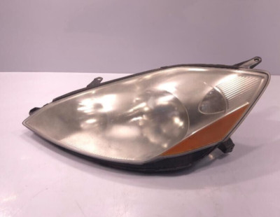 06-10 TOYOTA SIENNA LEFT FRONT HEADLIGHT P/N 9216908100 GENUINE OEM USED PART