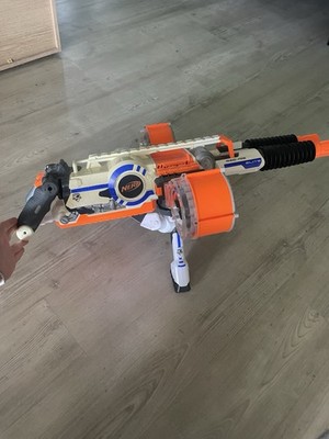 NERF N-Strike Elite Rhino-Fire Dartblaster weiß/orange/blau inkl. Darts