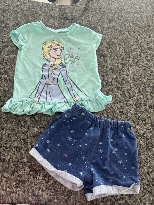 Disney Frozen Peplum T-Shirt and French Terry Shorts Outfit Set Size 5T