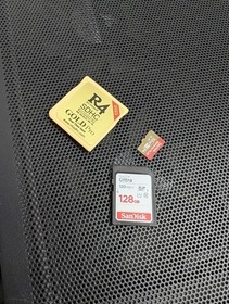 Nintendo 3DS 2GB Handheld System - Cosmo Black