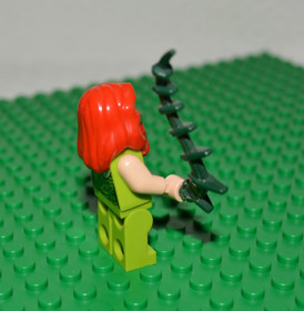 LEGO DC Universe Super Hero Batman Poison Ivy Minifigure 6860 10937 76035 SH0010