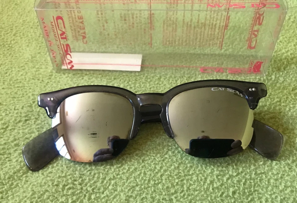 Óculos de sol vintage anos 80 Cat Eye Cat Scan SG-CS800 prata e preto - Imagem 3 de 4