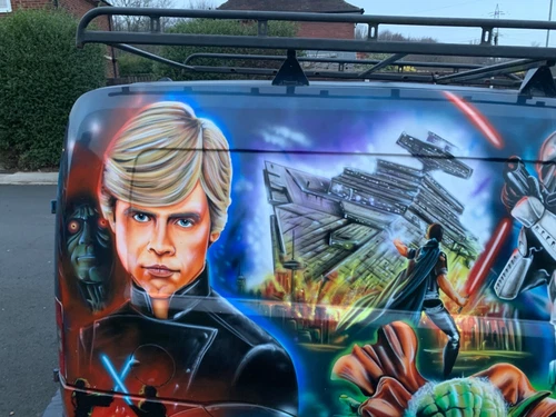 Star Wars Vauxhall combo van - Picture 10 of 17