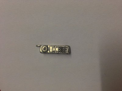 Code Q144 Handy aus massivem feinem englischem Zinn Pin Anstecknadel Abzeichen 