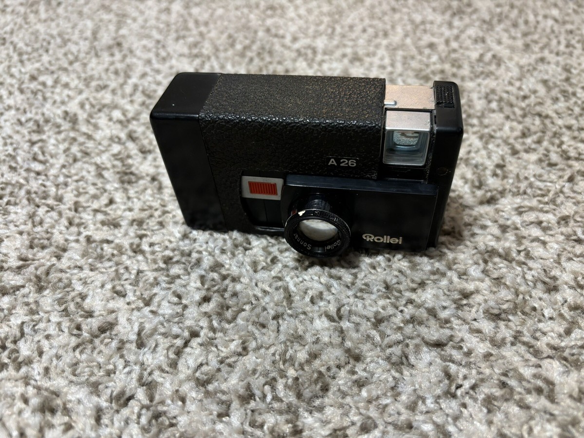 ROLLEI A26 126 ROLL FILM CAMERA WITH SONNAR 40mm F3.5 LENS