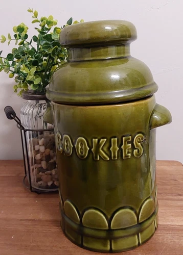 Vintage McCoy USA Green Cookie Jar #3539 COOKIES Very Good 11½" tall