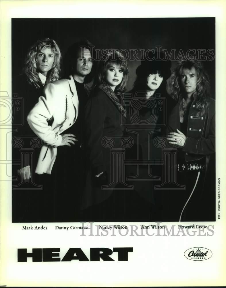 Press Photo Five Members of the band Heart, Entertainers, Musicians - sap13628