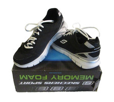 NIB Skechers Synergy Power Shield Boys Athletic Shoes Sneakers 6 Black/White