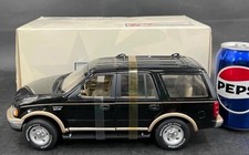UT Models- Ford Expedition Eddie Bauer Edition Black/Tan. 1:18. Black/Tan. NIB