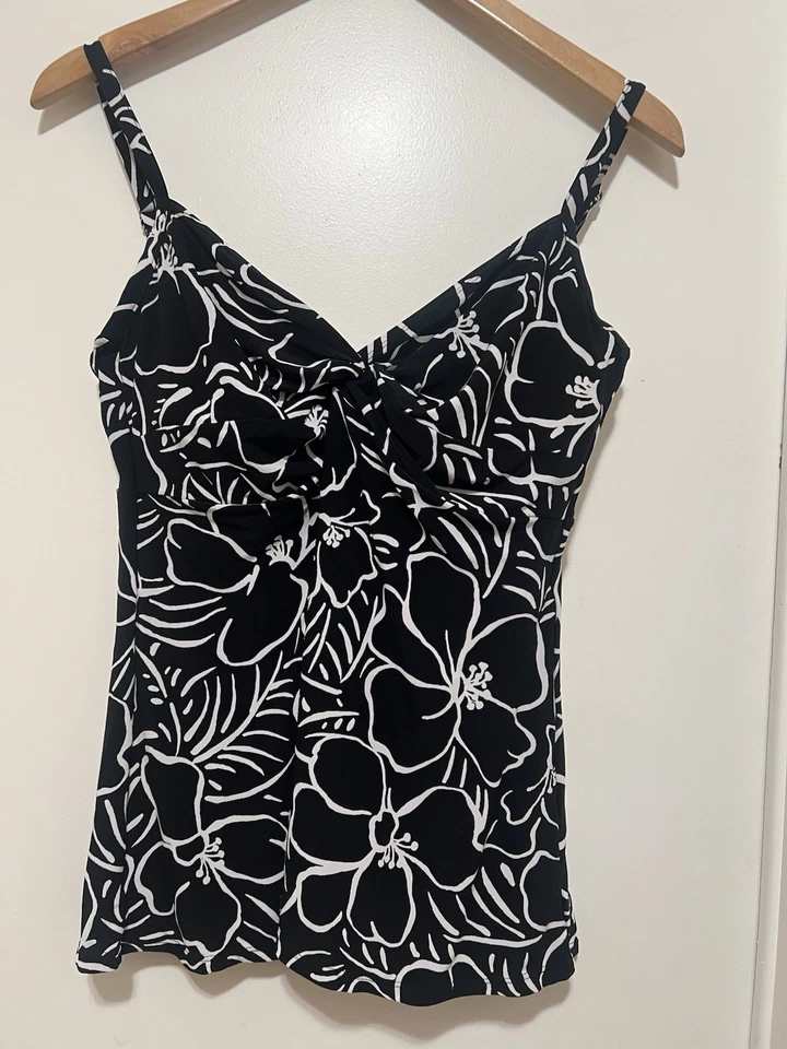 Camiseta Tankini Miraclesuit Savannah Roswell Blanco y Negro Con Aros Talla 10 Foto 4 de 4