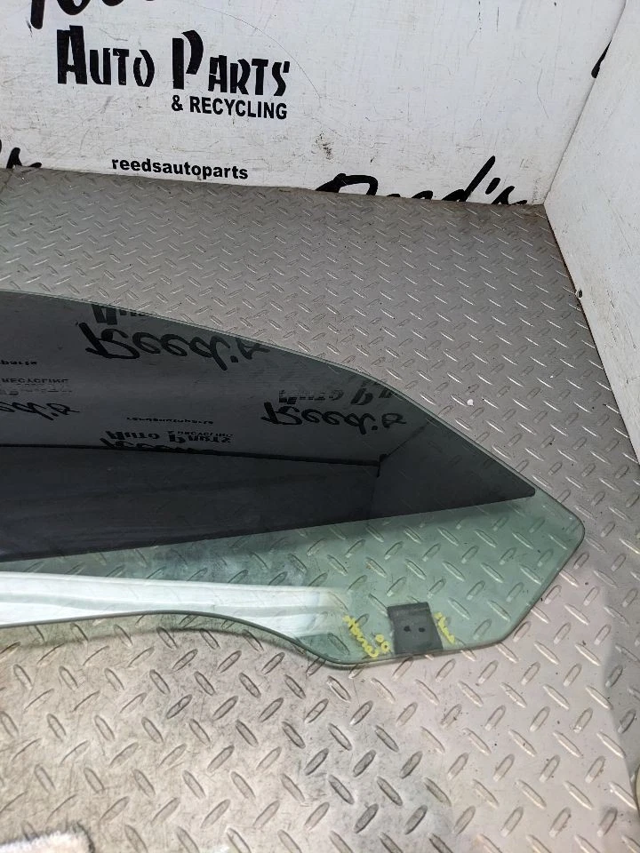Passenger Right Front Door Glass Fits 97-04 CORVETTE 1176615 - Image 4 of 4