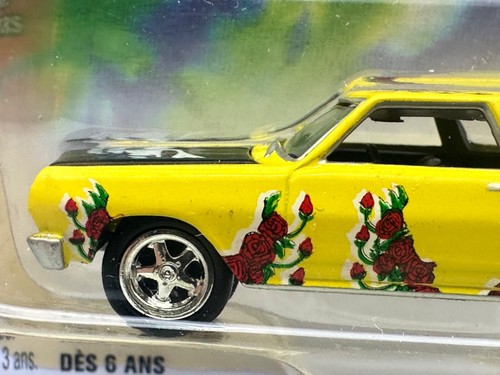 Johnny Lightning Grateful Dead 1965 Chevy Chevelle Wagon, Yellow, 1:64, NIB - Picture 5 of 11