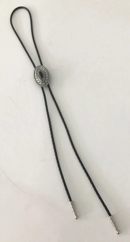 Signed ©JJ 1985 Western Pewter & Onyx Bolo Tie SW Style w/3 Pr Cowboy Earrings - Image 2 of 4