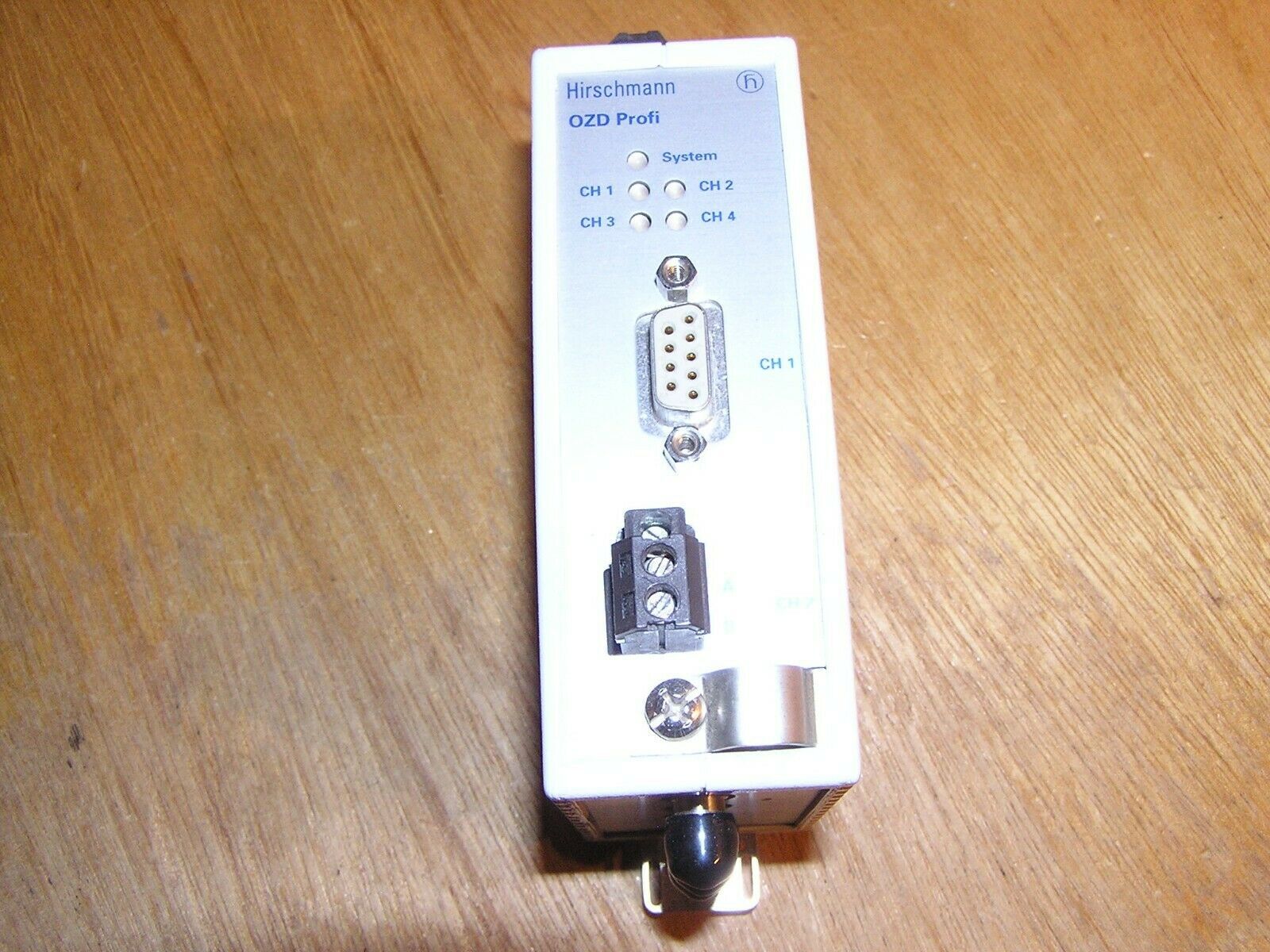 Foto 1 di 8