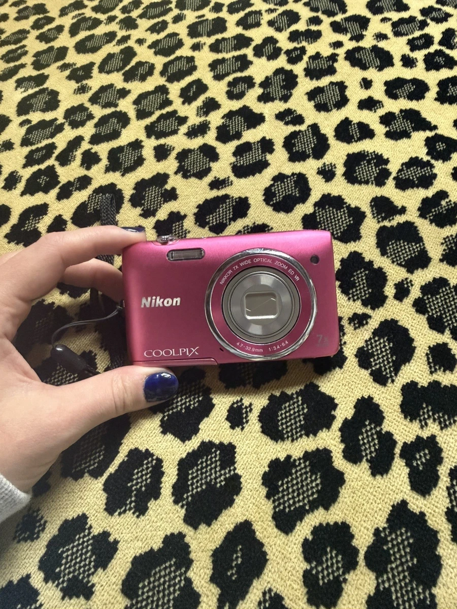 Nikon COOLPIX 3500 Digital Cameras for Sale | Shop New & Used