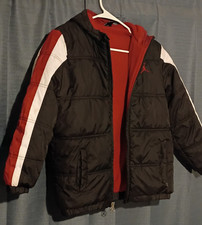Brand New Jordan PUFFER winter coat- boys Size M BLACK RED WHITE JUMPMAN