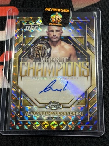 2026 Topps Chrome UFC Alexander Volkanovski Champions Auto Geometric Refractor
