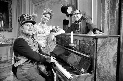 Eric Morcambe Ernie Wise tried to become character actors when the- Old Photo 1