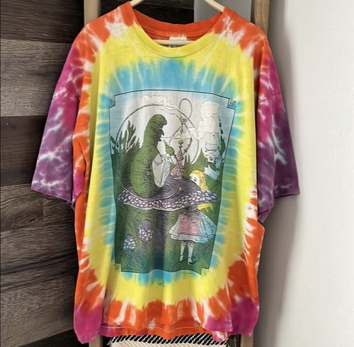 Vintage 90’s Alice im Wunderland Tee - Bild 1 von 8