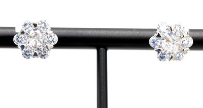 Made with Swarovski Crystal Floral Stud Earrings NWOT