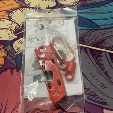 Master Lock 493B Grip Tight Circuit Breaker Lockout Standard Toggle