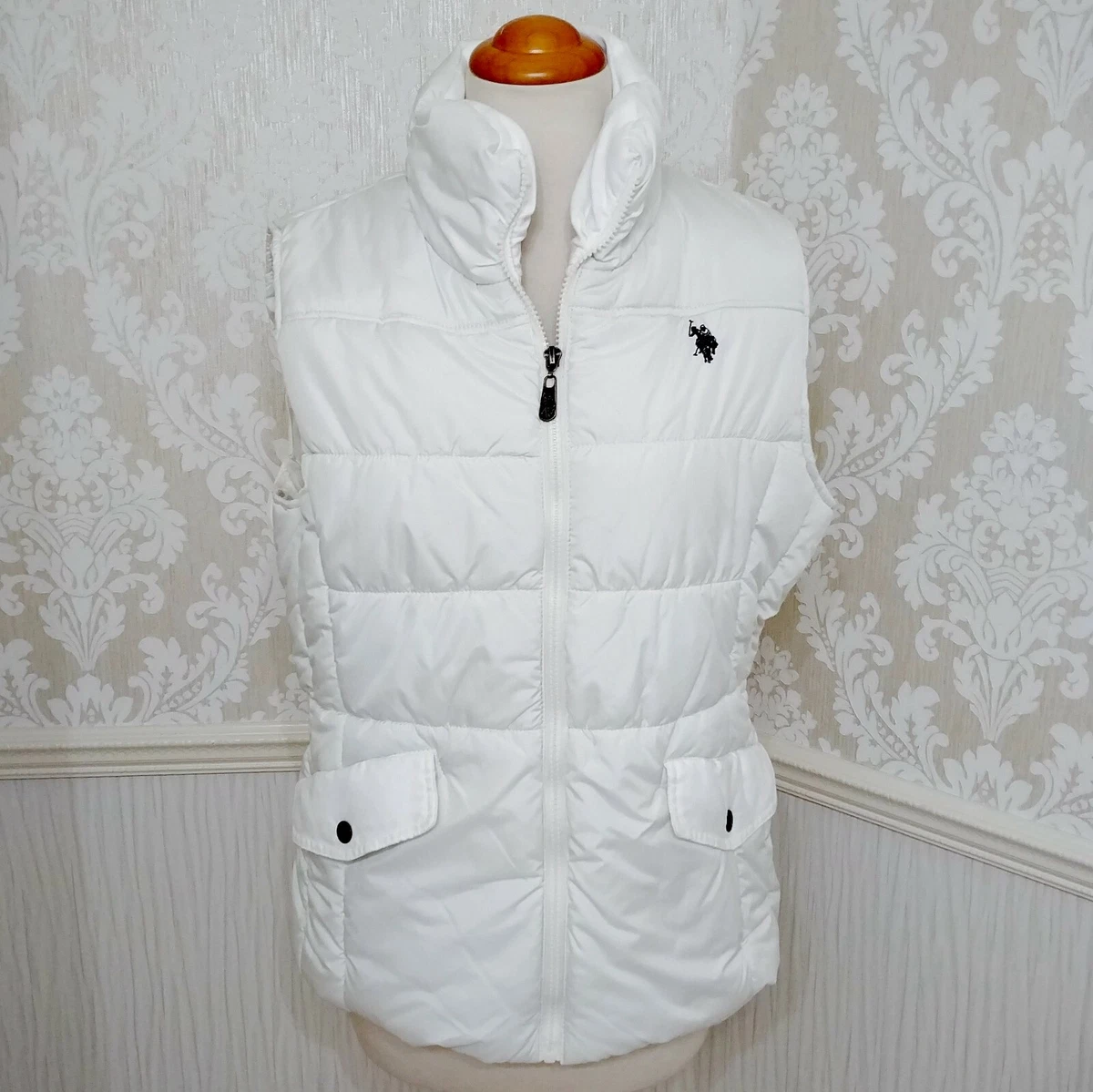 Us polo sales white jacket