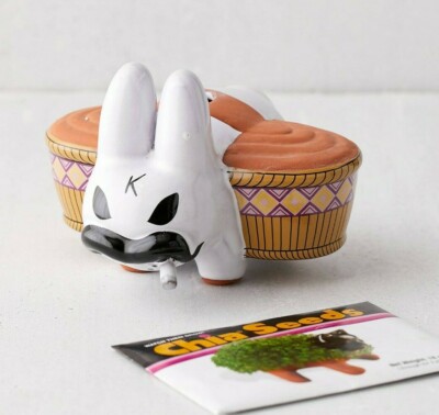 KIDROBOT Smorkin Labbit Frank Kozik Chia Pet White BRAND NEW IN BOX F