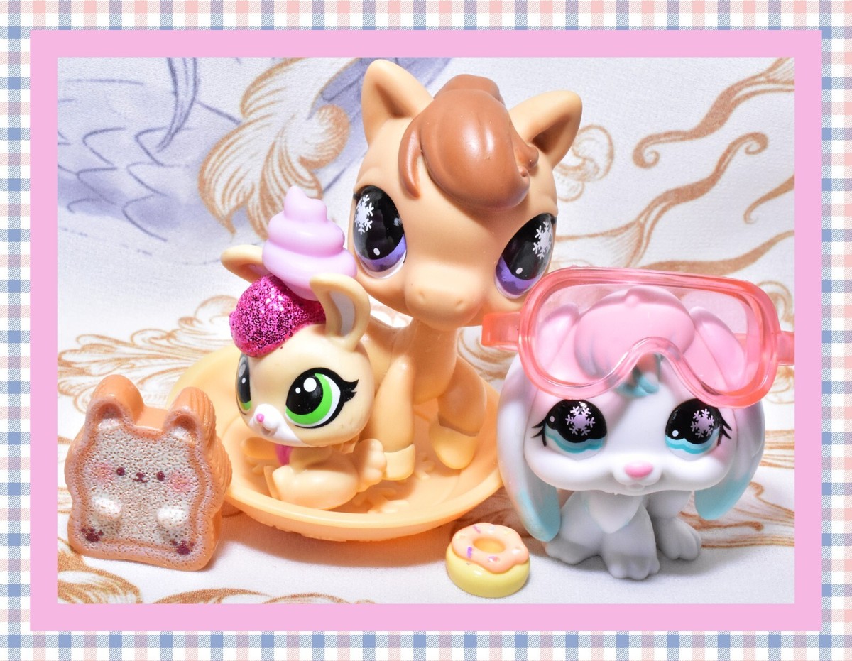 Authentic Littlest Pet Shop LPS Sleddin' Fun Pony Horse Rabbit