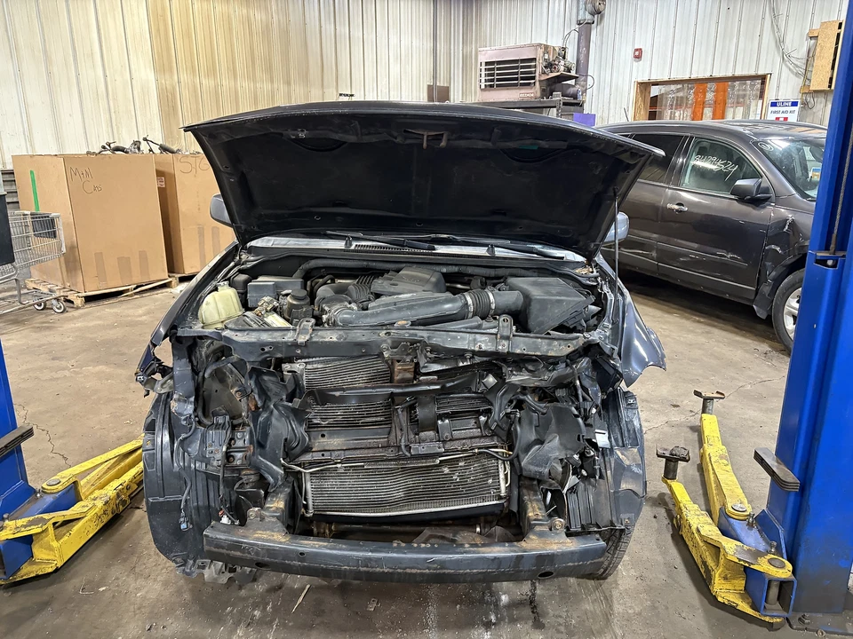 Used Fuel Pump fits: 2012 Nissan Pathfinder Pump Assembly Grade A - Image 2 of 4