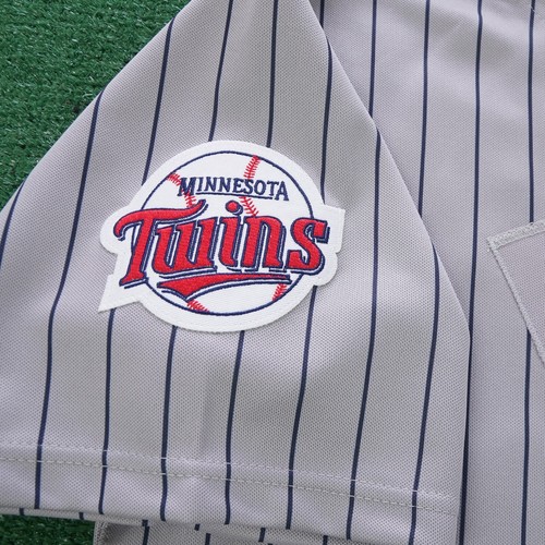 Joe Mauer 2006 Minnesota Twins Cooperstown Men's Grey Road Jersey - Picture 7 of 9