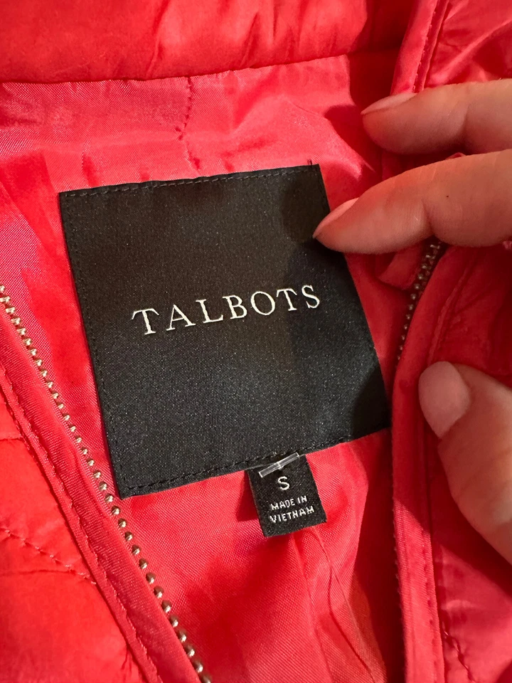 Talbots Small Light Weight ZIP Up Striped Sleeveless Quilted Vest Women 10-1 - Image 4 of 4