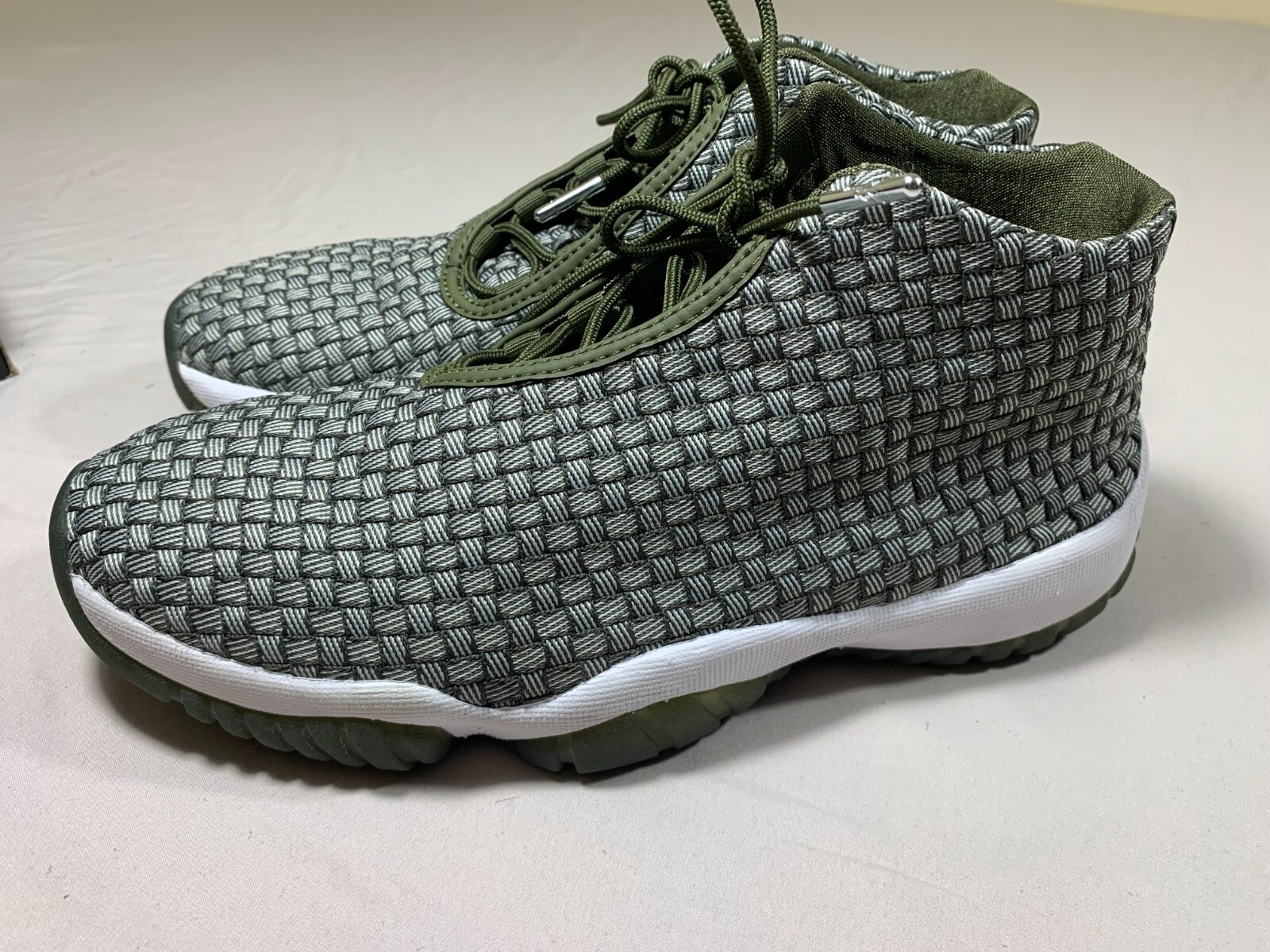 jordan future olive green