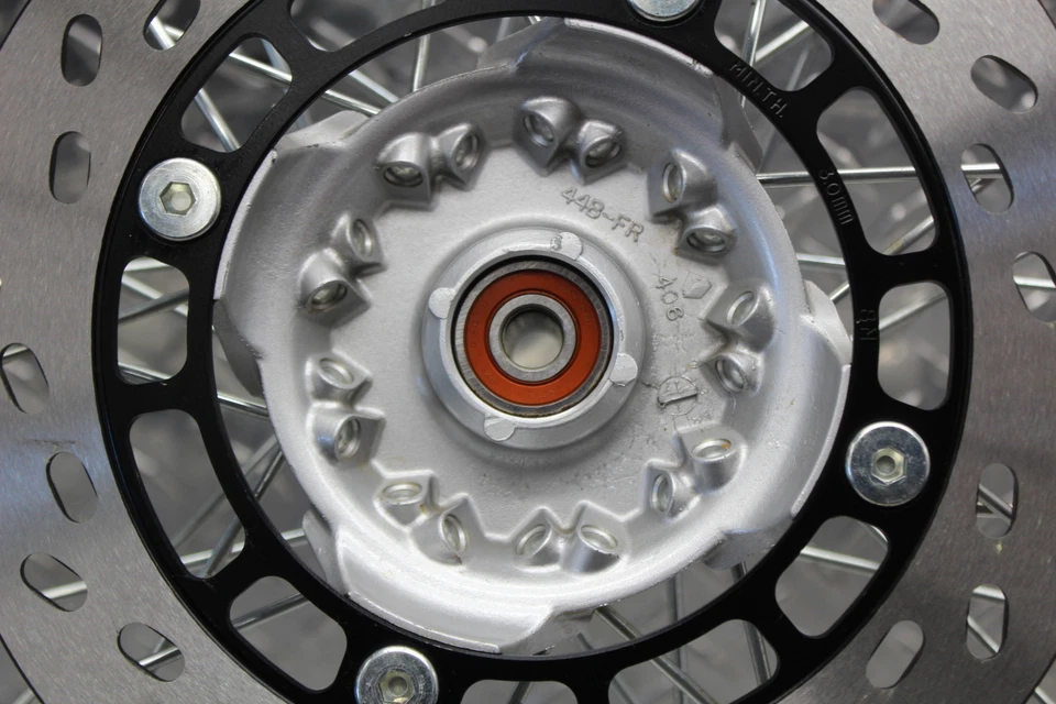 2013 SUZUKI DR200SE TAKASAGO FRONT RIM/TIRE & ROTOR (J21X1.60) 55311-42AA0 - Image 3 of 4