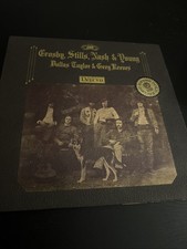 Crosby Stills Nash and Young - Deja Vu LP (1970 Atlantic SD-7200 Vinyl Record)