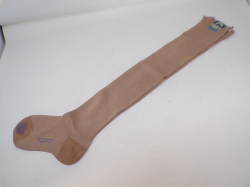 Vintage ROCK RIB HOSE Brown Nude Cotton Stockings Heel to Toe 6 1/2"  Children's