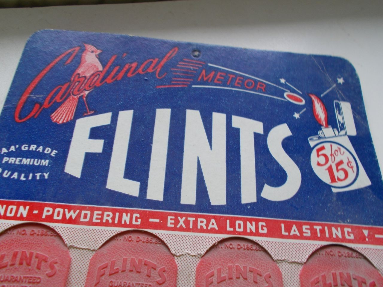 Flints 5 For 15&cent;