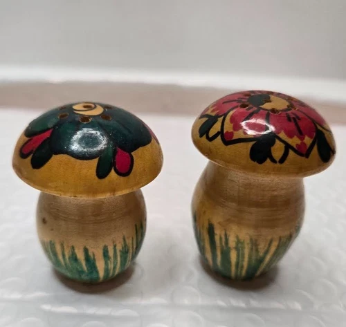 Vintage Soviet Folk Art Hand Painted Linden Wood Mushroom S&P Shakers.