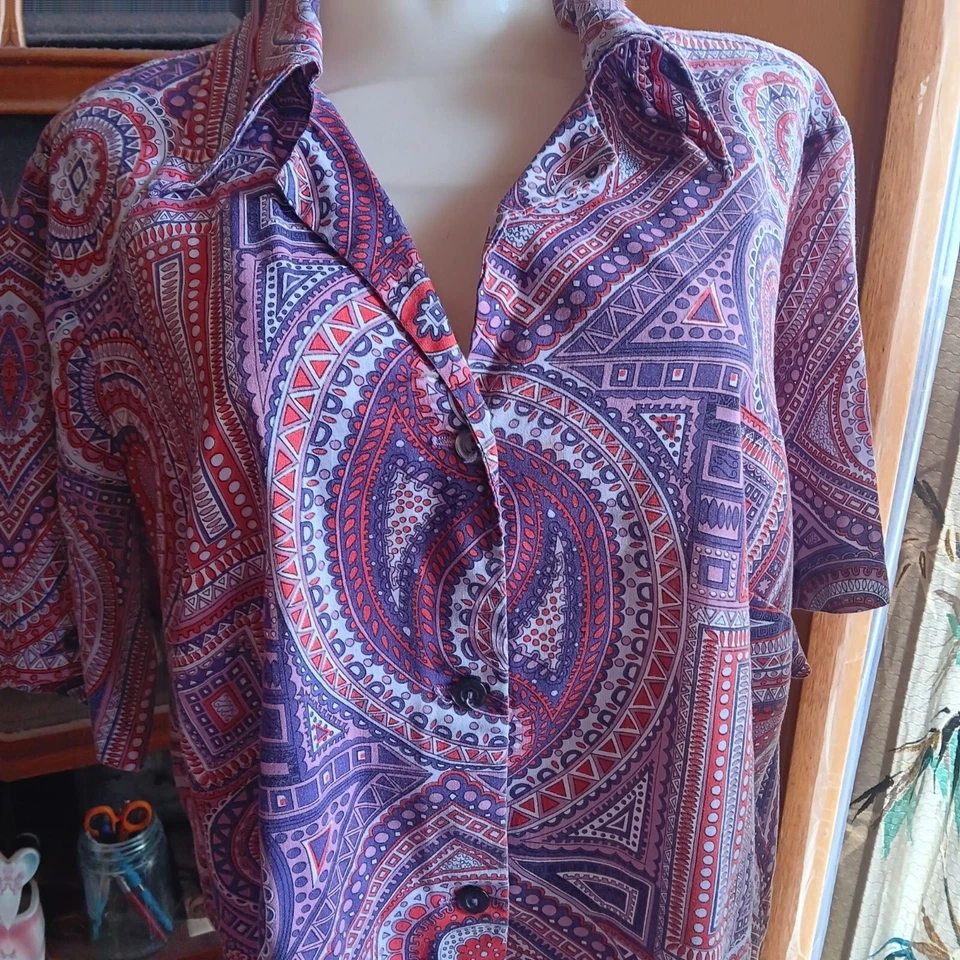 Blusa XL Vintage Años 70 Donna Lee Camisa Abotonada Púrpura Rojo Cachemira Geométrica Foto 2 de 4