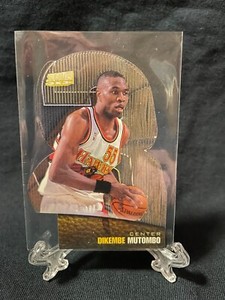 1999 Topps Stadium Club Basketball Illuminator Dikembe Mutombo #6c