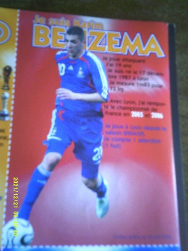 2 CARTES ROOKIE BENZEMA OLYMPIQUE LYONNAIS 2007 2009 - Imagen 2 de 3