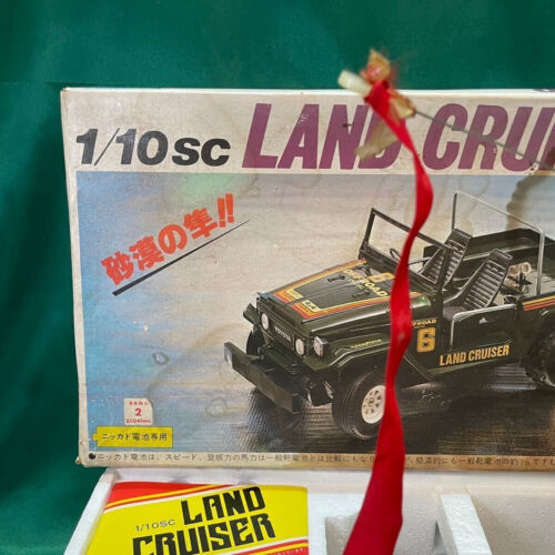 Nikko Radio Control LAND CRUISER 110 Scale Semidelacon Toy Car Japan Used - Picture 2 of 8