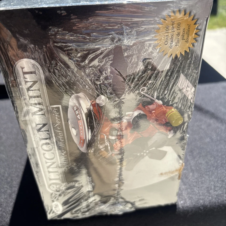 Testors 426 L Dodge Hemi Engine Lincoln Mint Ultra Metal Series - Image 3 of 4