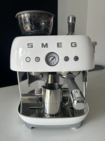Smeg Coffee Machine Bean to Cup coffee machine