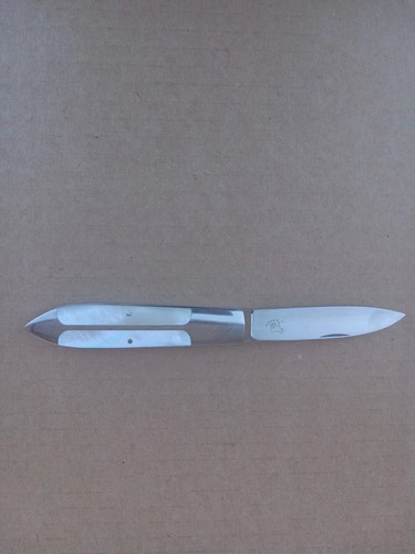 Chicchi Yoneyama Pearl Handled Single Blade Dress Gentleman Knife Flawless