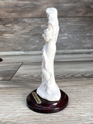 Wunderschöne Giuseppe Armani Florence "DAME MIT TAUBEN" 1994 ITALIEN ohne Karton 5" groß - Bild 7 von 9