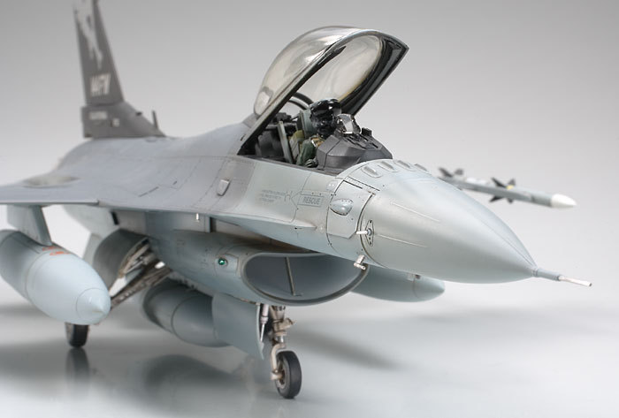 F-16ファイティングファルコン コントロールスティック 1/1 ガレージキット 1/32 F-16CJ[ブロック50] ファイティング ファルコン （完成品